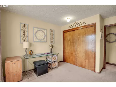 Other - 520 SE 15th St, Gresham, OR 97080 photo 7 of 10