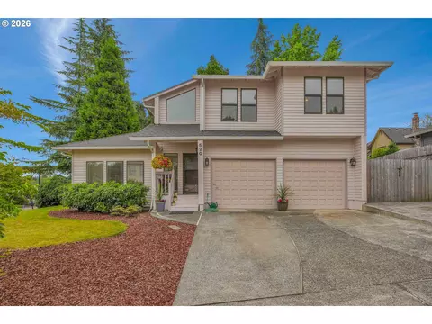 Exterior - 520 SE 15th St, Gresham, OR 97080 photo 3 of 8