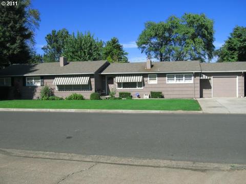 2887 Tandy Turn, Eugene, OR 97401 photo 1