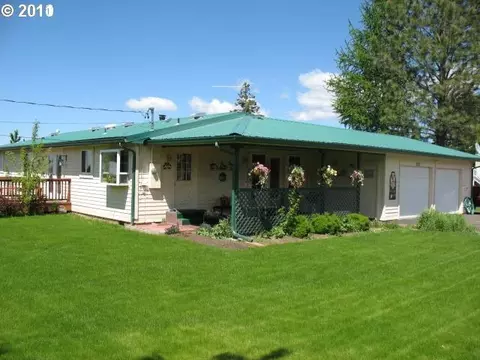 203 E Third St, Joseph, OR 97846 photo 1