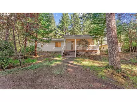 52011 Sturtevant Ln, Bandon, OR 97411