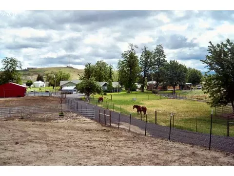 Undisclosed, Pendleton, OR 97801 photo 1