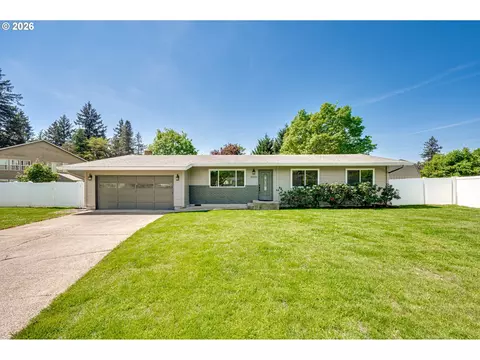 15015 NE 74th St, Vancouver, WA 98682
