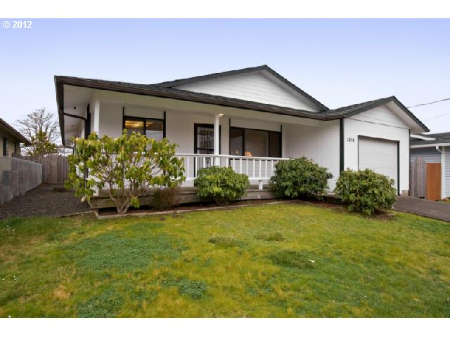 1244 7th Ave, Seaside, OR 97138 photo 1