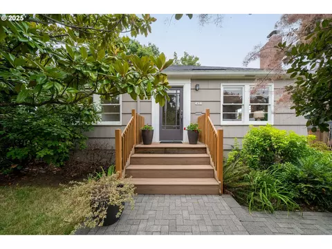 5935 NE 18th Ave, Portland, OR 97211