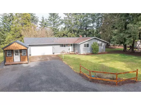 28271 Harmony Rd, Sweet Home, OR 97386