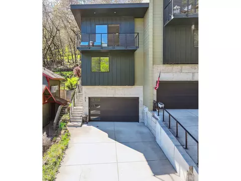 608 NW Michigan Ave, White Salmon, WA 98672