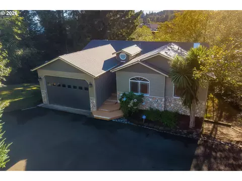 3252 NE 50th St, Lincoln City, OR 97367