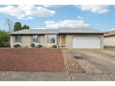 305 E Sunset Dr, Newberg, OR 97132