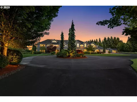 2801 NW 155th St, Vancouver, WA 98685