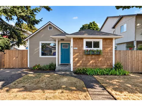 9641 SE Yukon St, Portland, OR 97266