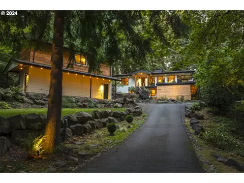 610 Atwater Rd, Lake Oswego, OR 97034