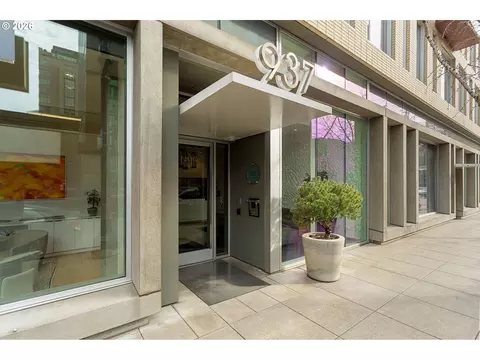 937 NW Glisan St #430, Portland, OR 97209