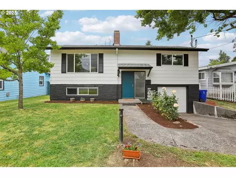 9245 SE Harrison St, Portland, OR 97216