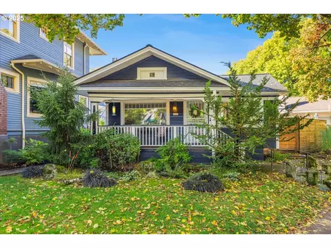 1638 SE Harrison St, Portland, OR 97214