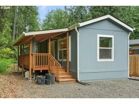 32700 SE Leewood Ln #RV32, Boring, OR 97009