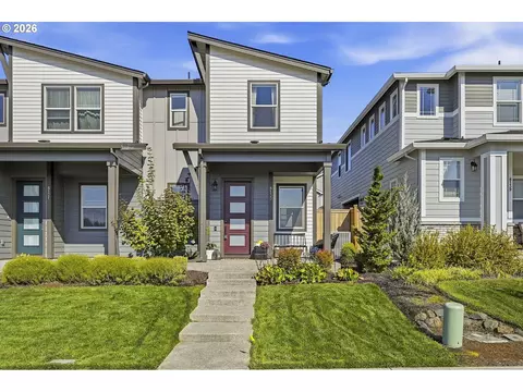 8133 SE Kinnaman St, Hillsboro, OR 97123