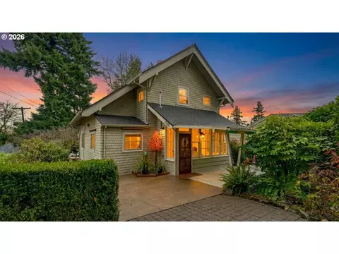 2525 SW Hume Ct, Portland, OR 97219