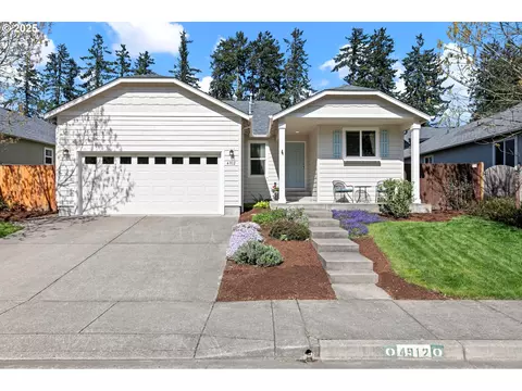 4912 Holly St, Springfield, OR 97478