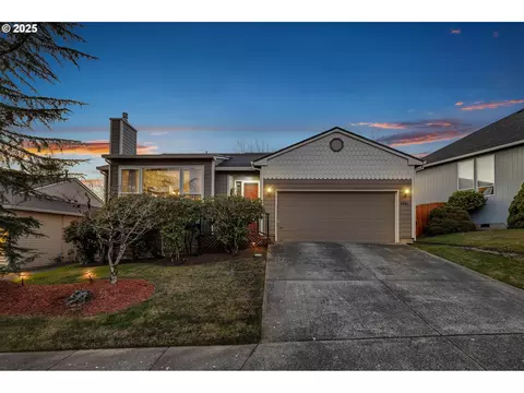 2451 NW Norwood Pl, Camas, WA 98607