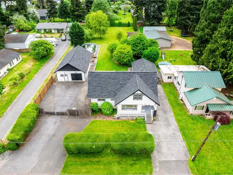 View/Area - 3083 Pine St, Longview, WA 98632 photo 1 of 4