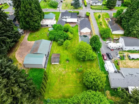 View/Area - 3083 Pine St, Longview, WA 98632 photo 2 of 4