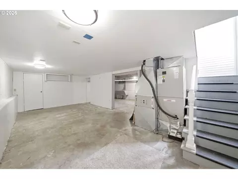 Other - 3083 Pine St, Longview, WA 98632 photo 6 of 11