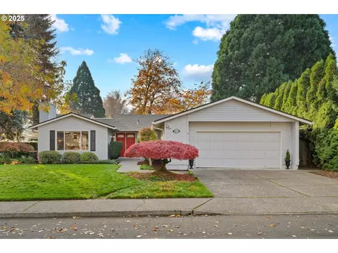 8620 SW Inez St, Portland, OR 97224