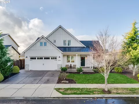 2055 NW Victoria Dr, Mcminnville, OR 97128
