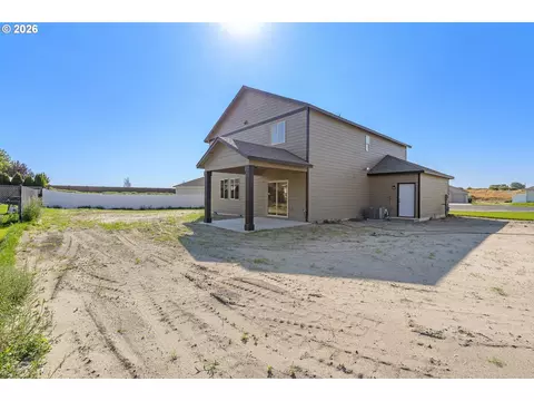 Exterior - 104 Tiber Ct, Boardman, OR 97818 photo 7 of 7