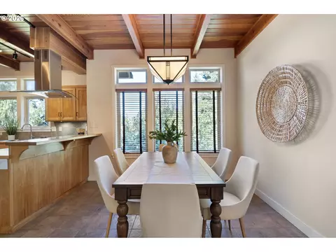 Dining - 2089 Graham Dr, Eugene, OR 97405 photo 1 of 3