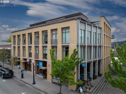 310 Oak St #305, Hood River, OR 97031