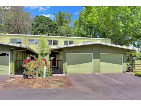 1308 Quaker St, Eugene, OR 97402
