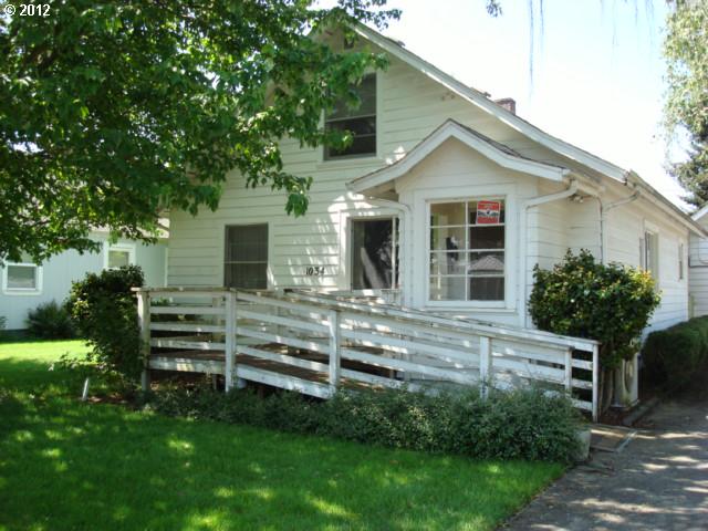 1034 N 4th St, Springfield, OR 97477 photo 1