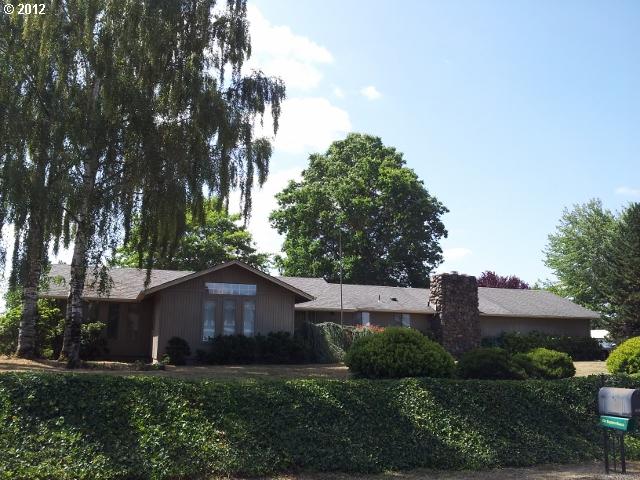 28076 Buckskin Dr, Eugene, OR 97402 photo 1