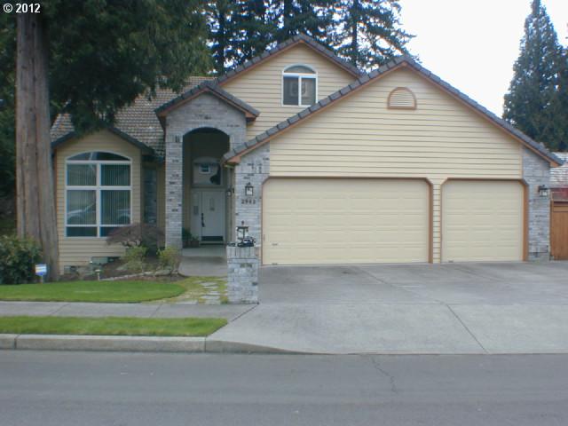 2942 SE Vista Way, Gresham, OR 97080 photo 1