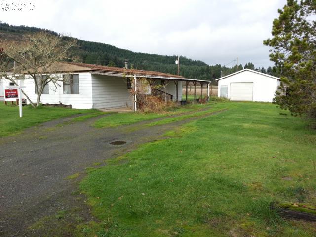 209 Oak St, Yoncalla, OR 97499 photo 1