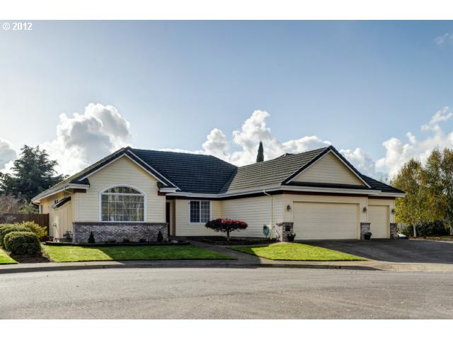 3470 Hampton Way, Eugene, OR 97401 photo 1