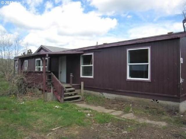 259 Oak St, Yoncalla, OR 97499 photo 1