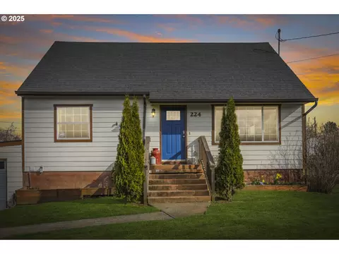 224 S 20th St, Saint Helens, OR 97051
