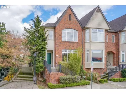 114 W 24th St, Vancouver, WA 98660