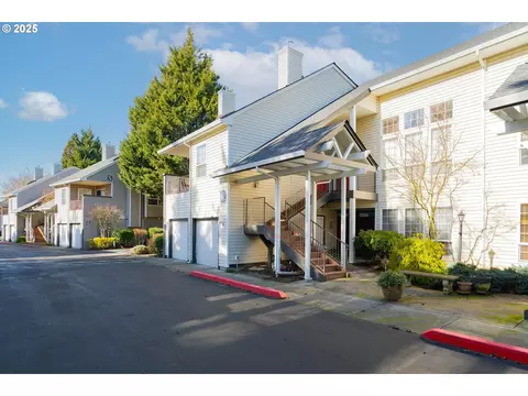 13210 SE 7th St #Q76, Vancouver, WA 98683