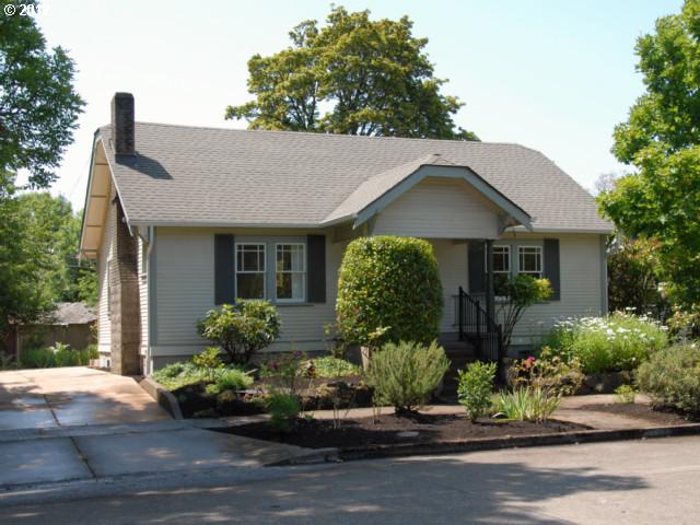 1138 W 12th Ave, Eugene, OR 97402 photo 1