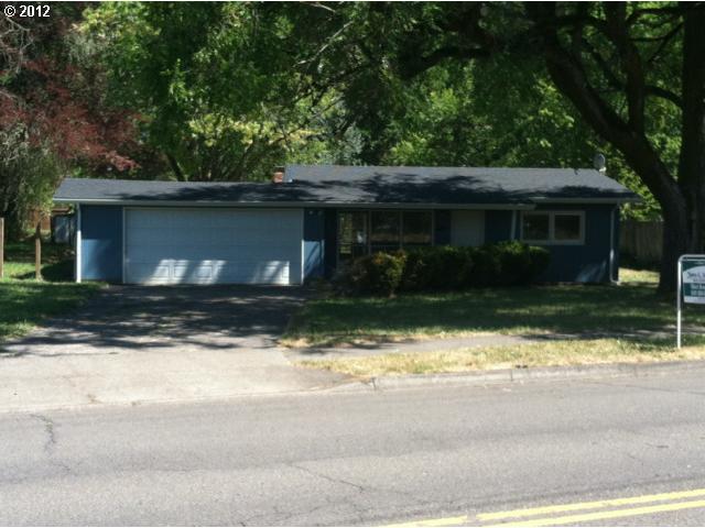 3821 E Amazon Dr, Eugene, OR 97405 photo 1