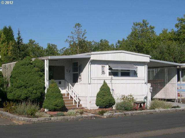 4800 Barger Dr #SP27, Eugene, OR 97402 photo 1