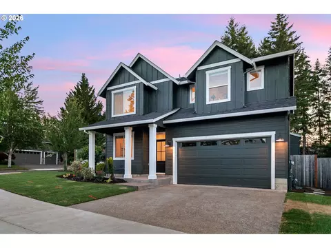 21855 SW Meadow Ter, Sherwood, OR 97140