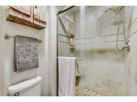 25159 E Bright Ave, Welches, OR 97067 photo 21