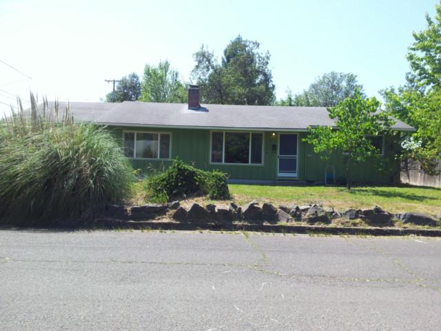 3240 Ferry St, Eugene, OR 97405 photo 1