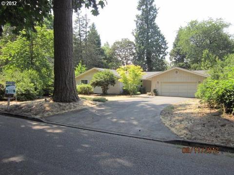 1600 Russet Dr, Eugene, OR 97401 photo 1