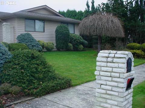 1340 NE Country Club Ave, Gresham, OR 97030 photo 1